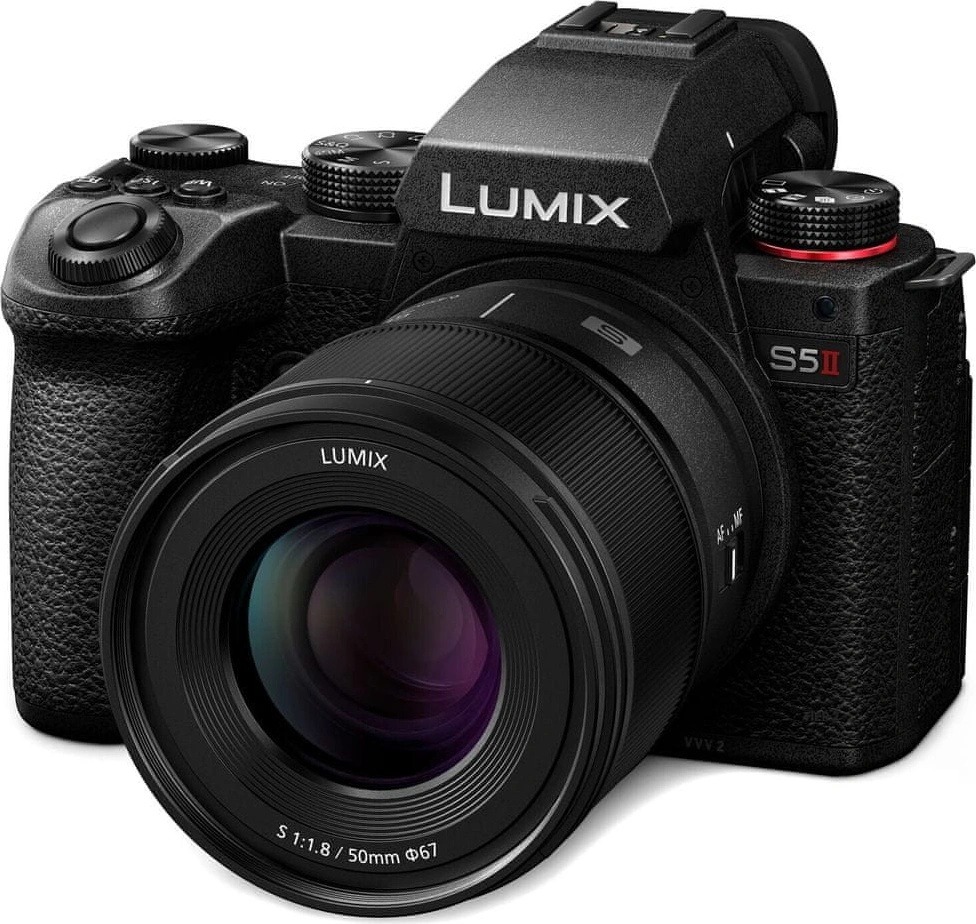 Recenze Panasonic Lumix DC-S5 II