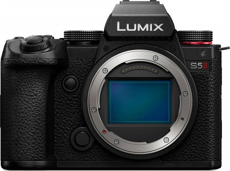 Průzkum Panasonic Lumix DC-S5 II