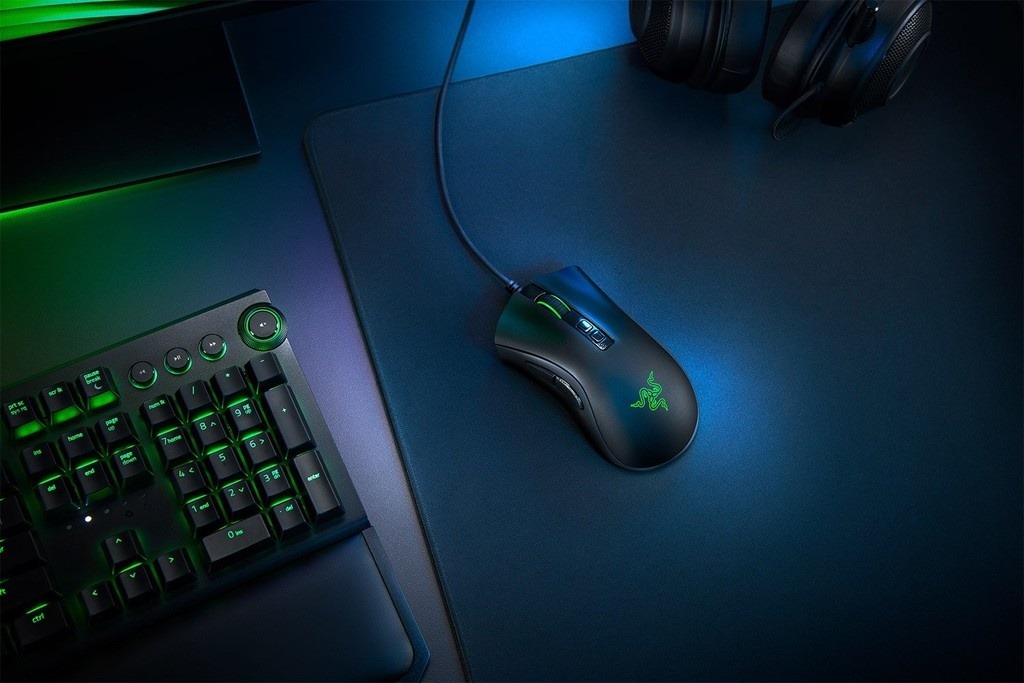 Poznámky k Razer Deathadder V2 RZ01-03210100-R3M1