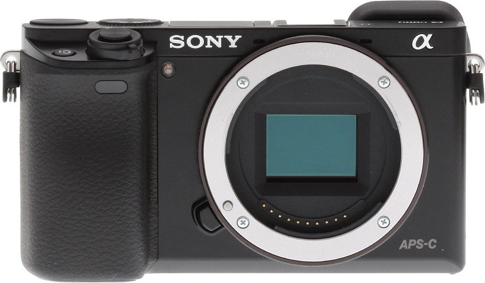 Recenze Sony Alpha A6000