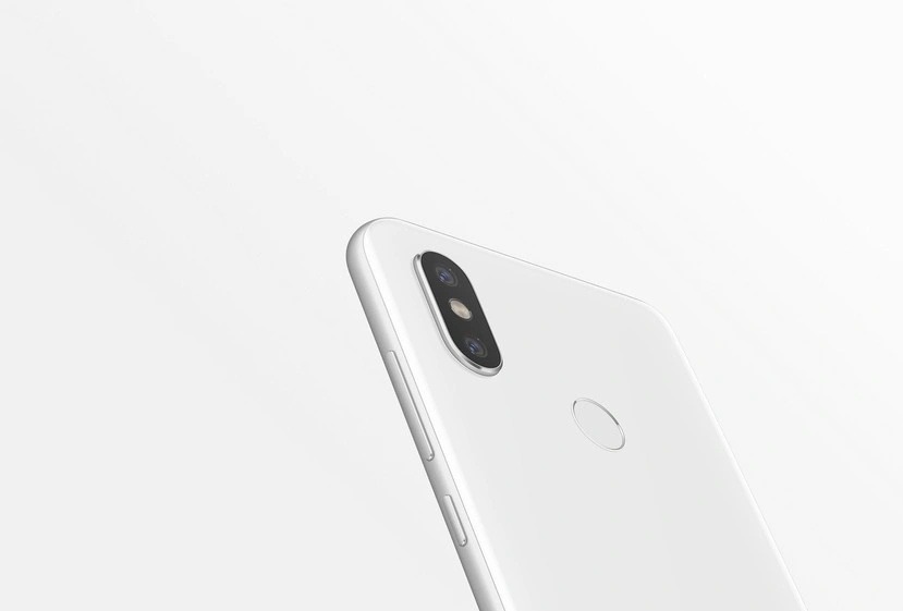 Kritika Xiaomi Mi 8 6GB/128GB