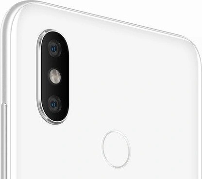 Ostestováno: Xiaomi Mi 8 6GB/128GB